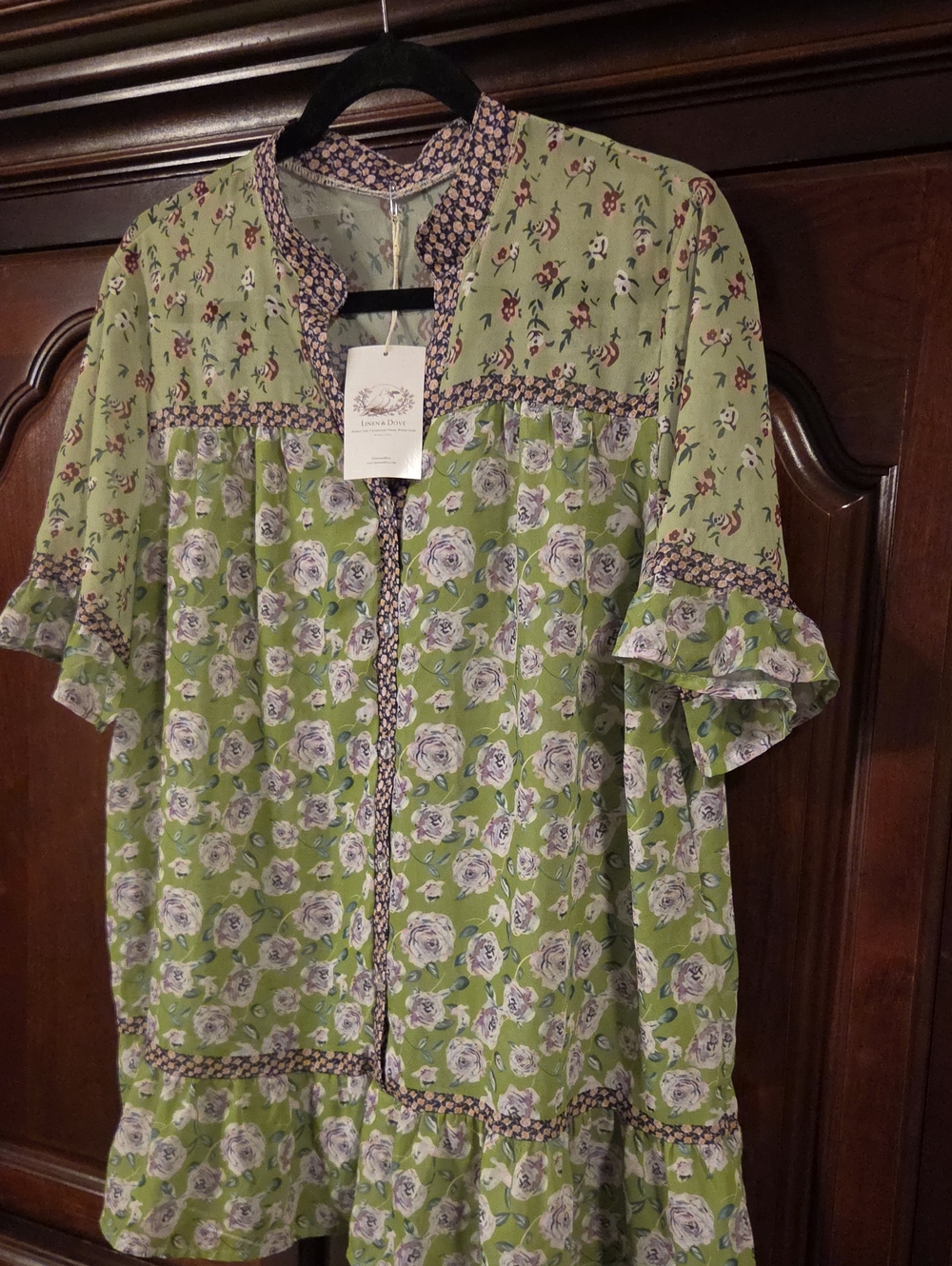 Light Green Floral Button-Front Ruffle Blouse